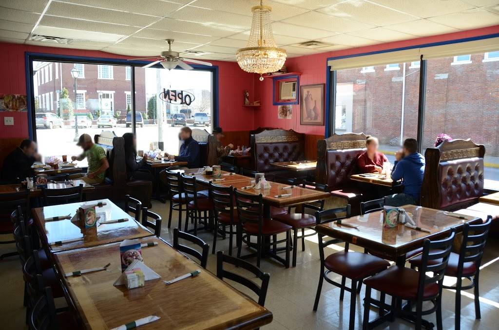 El Torito | restaurant | 54 Public Square, Elkton, KY 42220, USA | 2702653904 OR +1 270-265-3904