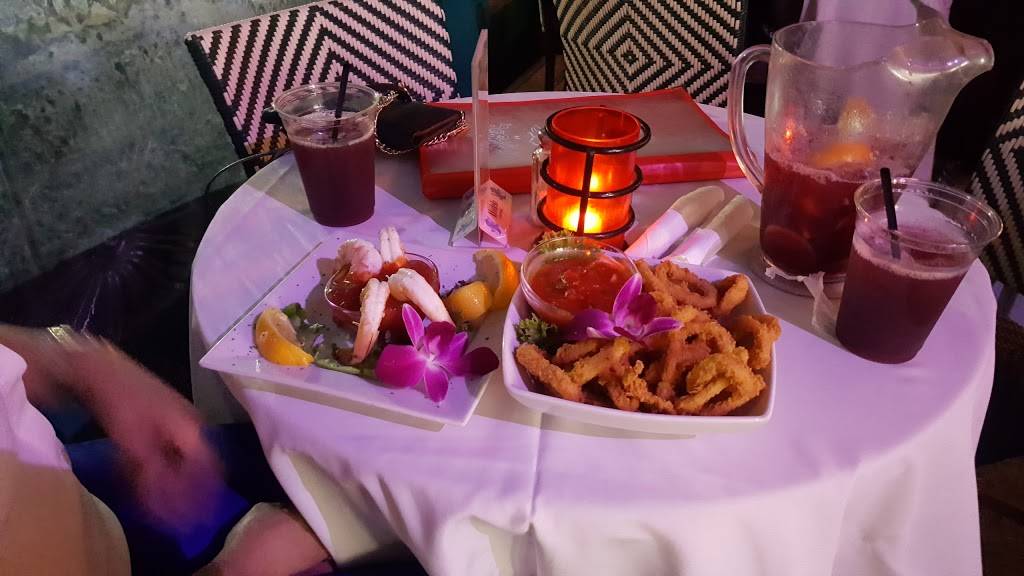 Mangos Tropical Cafe | night club | 900 Ocean Dr, Miami Beach, FL 33139, USA | 3056734422 OR +1 305-673-4422