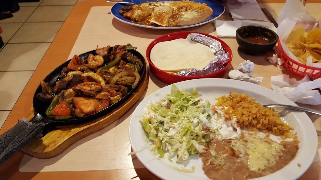 El Tapatio | restaurant | 489 S Herlong Ave, Rock Hill, SC 29732, USA | 8033249333 OR +1 803-324-9333