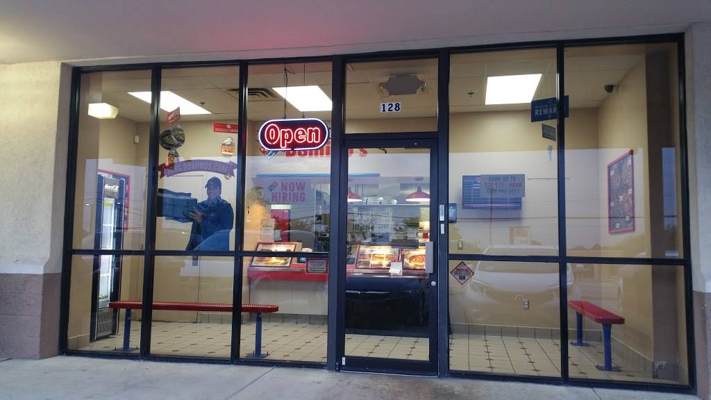 Dominos Pizza | meal delivery | 2921 Pat Booker Rd, Universal City, TX 78148, USA | 2106584703 OR +1 210-658-4703