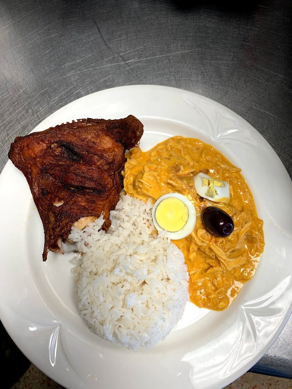 Rincon Sabroso Cafeteria | restaurant | 16899 NE 15th Ave, North Miami Beach, FL 33162, USA | 3057602698 OR +1 305-760-2698