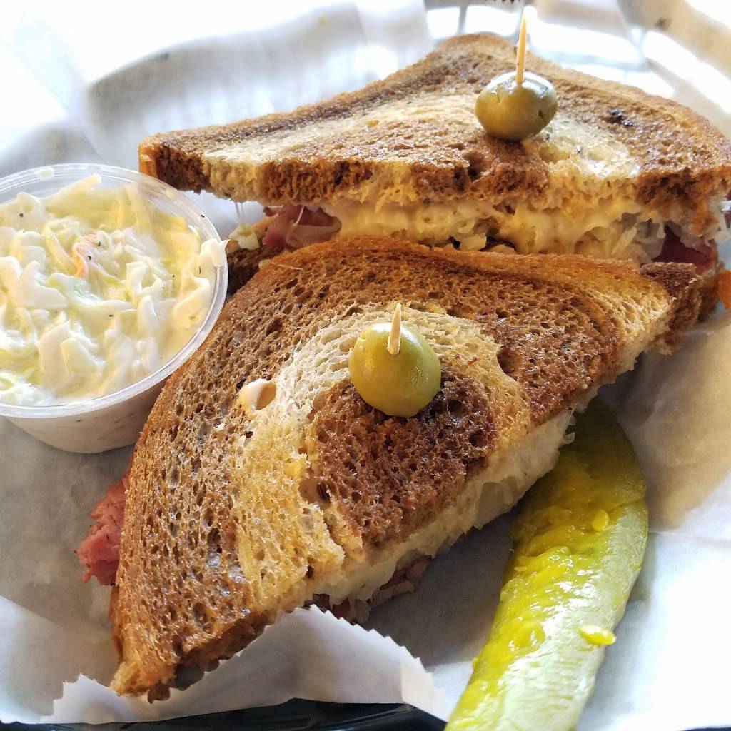 Island Subs & Burgers | restaurant | 2752 Woodlawn Dr, Honolulu, HI 96822, USA | 8089882685 OR +1 808-988-2685