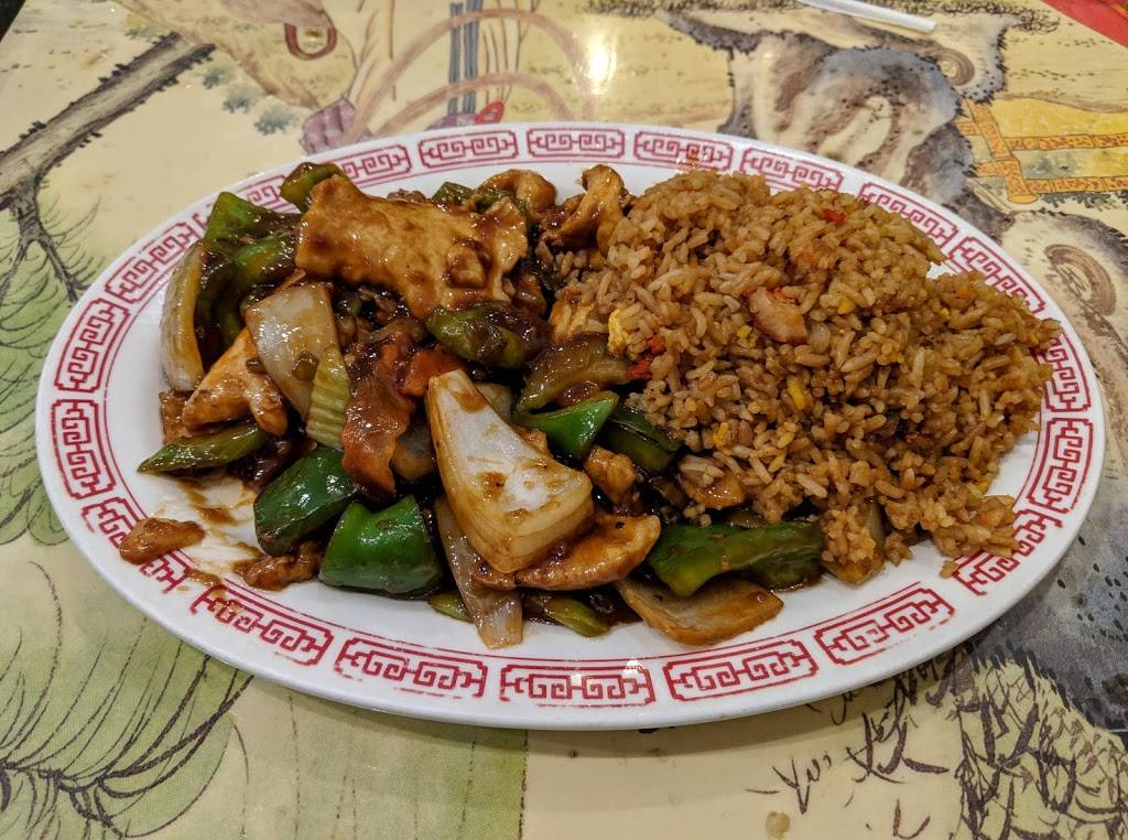 Jackie Chens Dragon Tower Restaurant | restaurant | 17452 Lorain Ave, Cleveland, OH 44111, USA | 2162516696 OR +1 216-251-6696