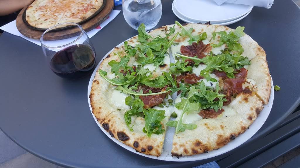 Cattivella | restaurant | 10195, 80238 E 29th Dr Suite 110, Denver, CO 80238, USA | 3036453779 OR +1 303-645-3779