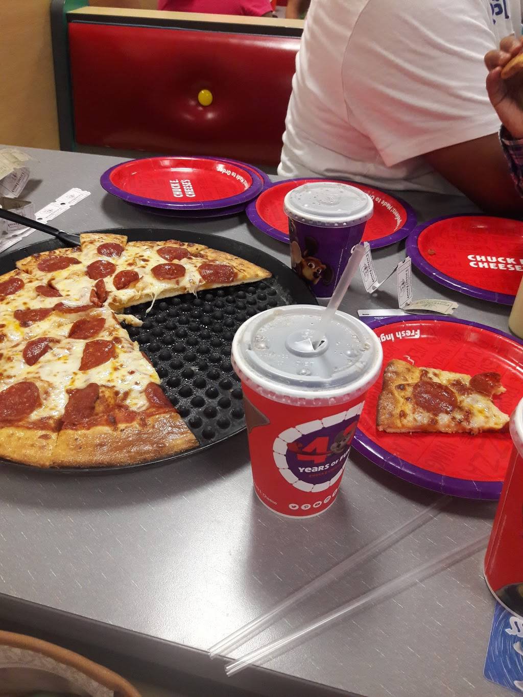 Chuck E. Cheeses | restaurant | 3140 Imperial Hwy, Lynwood, CA 90262, USA | 3106399907 OR +1 310-639-9907