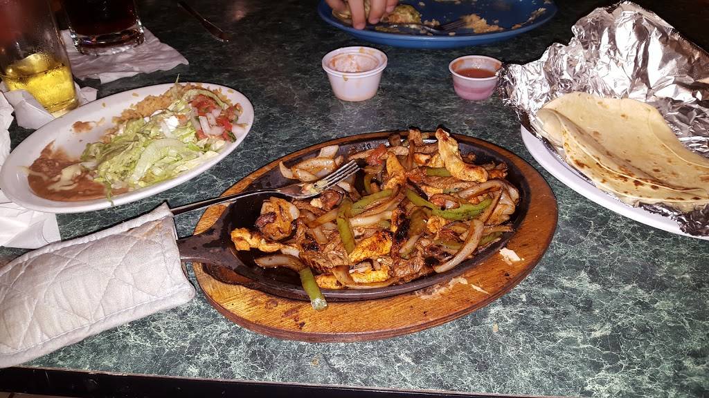 El Lago Mexican Restaurant | restaurant | 119 Arcade St, Lake Lure, NC 28746, USA | 8286259051 OR +1 828-625-9051