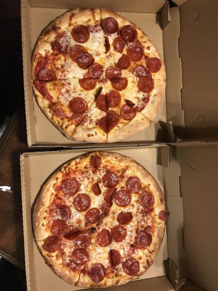 Lil Tonys | restaurant | 12091 18 Mile Rd, Gowen, MI 49326, USA | 6162005114 OR +1 616-200-5114