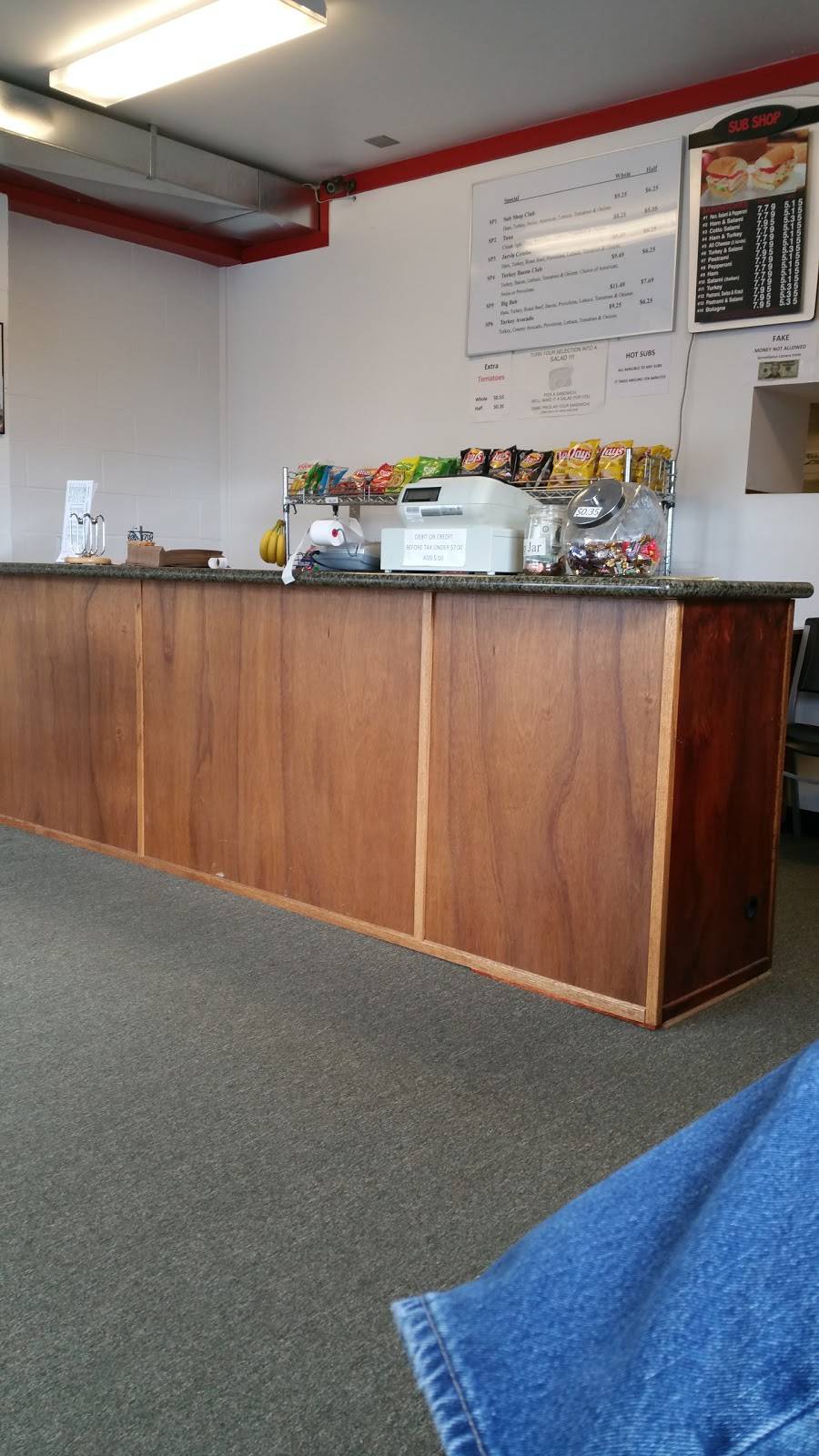 Sub Shop | restaurant | 30 Logan Ave S, Renton, WA 98057, USA | 4252265238 OR +1 425-226-5238