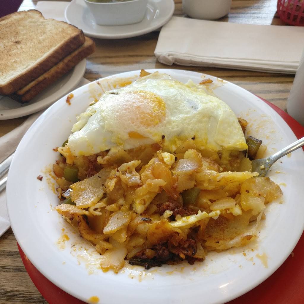 Blondies Diner | restaurant | 8921 W Grand Ave, River Grove, IL 60171, USA | 7084526969 OR +1 708-452-6969