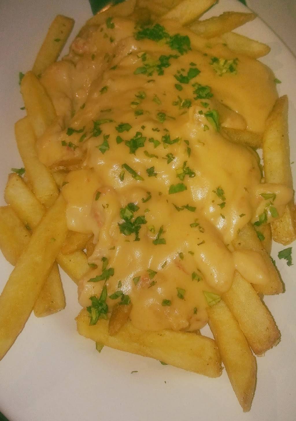 Mermaids | restaurant | 8700 Lake Forest Blvd Suite 104, New Orleans, LA 70127, USA | 5042415365 OR +1 504-241-5365