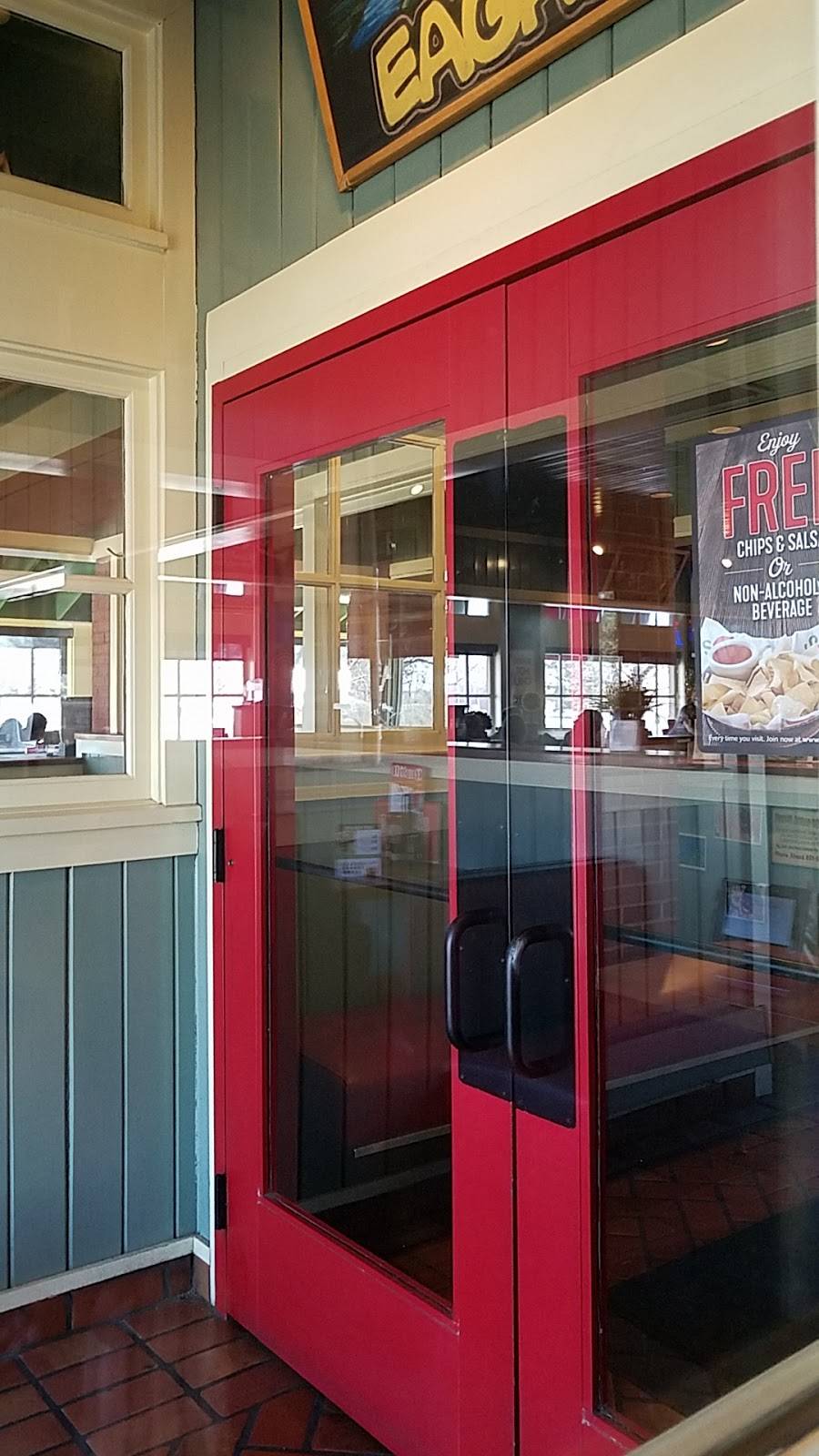 Chilis Grill & Bar | restaurant | 3625 Pilot Knob Rd, Eagan, MN 55122, USA | 6516865152 OR +1 651-686-5152