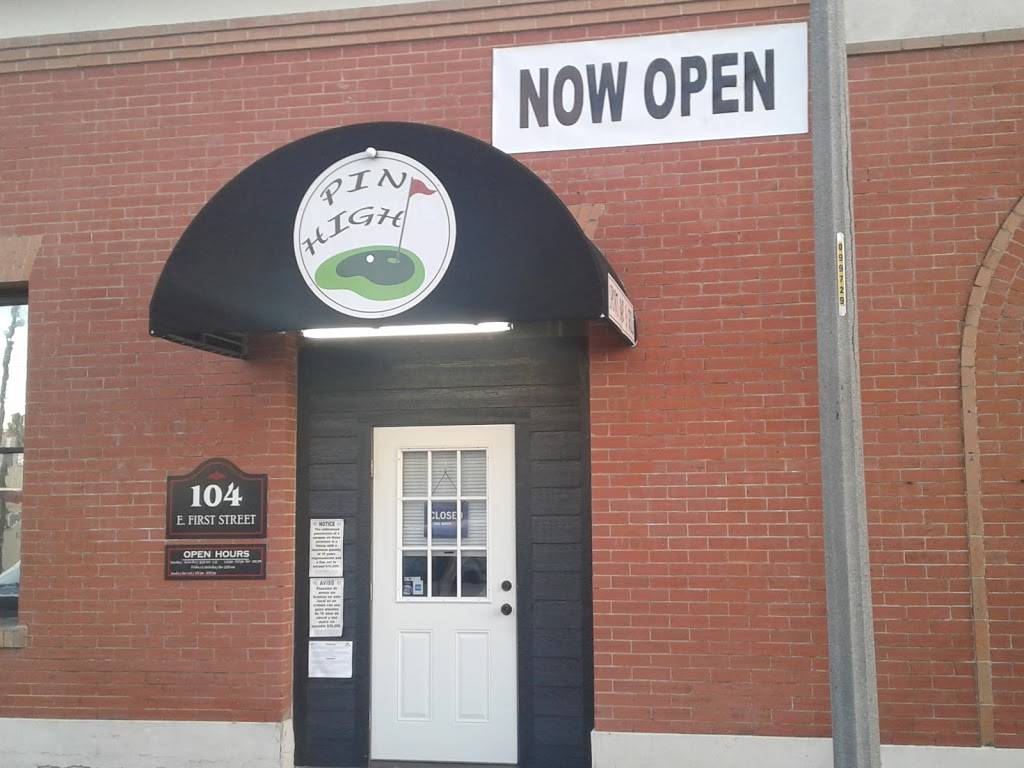 Pin High Sports Bar and Grill | restaurant | 104 E 1st St, El Campo, TX 77437, USA | 9794758100 OR +1 979-475-8100