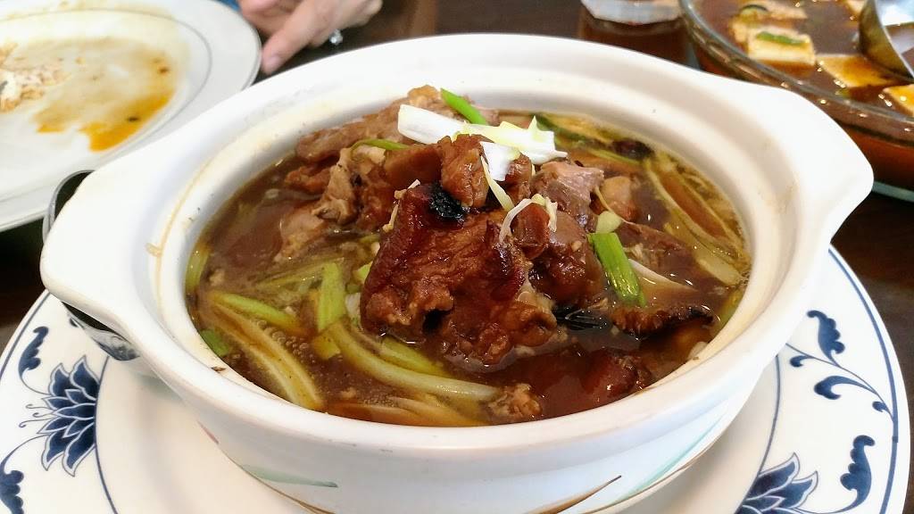 Magic Wok Chinese Restaurant | restaurant | 701 S Roan St, Johnson City, TN 37601, USA | 4239299550 OR +1 423-929-9550