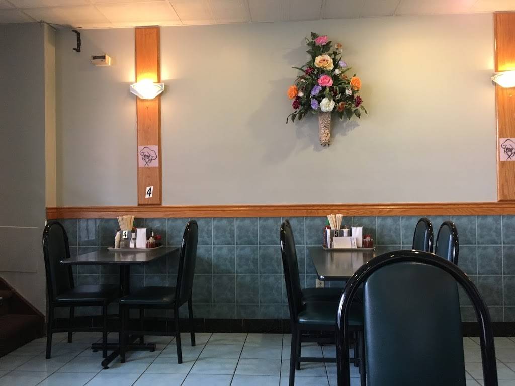 Pho Dau Bo | restaurant | 301 King St E, Kitchener, ON N2G 2L3, Canada | 5195688904 OR +1 519-568-8904