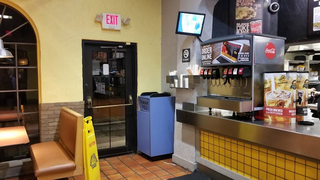 Taco Bueno | restaurant | 6825 S Memorial Dr, Tulsa, OK 74133, USA | 9182548993 OR +1 918-254-8993