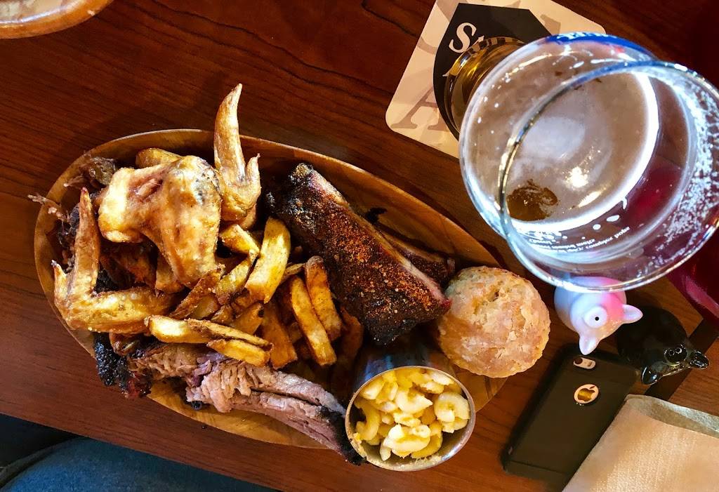 Earlscourt BBQ | restaurant | 1278 St Clair Ave W, Toronto, ON M6E 1B9, Canada | 6479310904 OR +1 647-931-0904