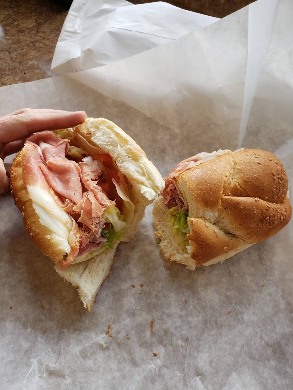 Anthonys East Side Deli | restaurant | 159 Massachusetts Ave, Arlington, MA 02474, USA | 7817772033 OR +1 781-777-2033