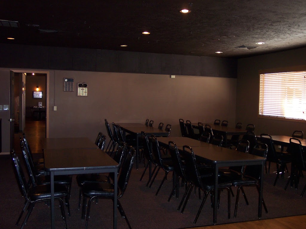 First Street Bar & Grill | restaurant | 122 W 1st St, Deer Park, WA 99006, USA | 5092762320 OR +1 509-276-2320