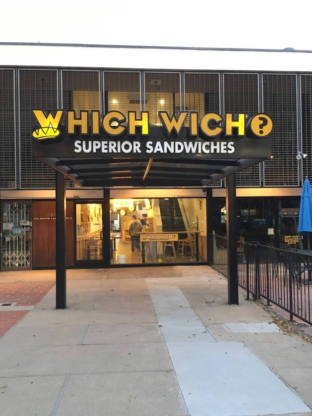 Which Wich | meal takeaway | 230 S Lake Ave, Pasadena, CA 91101, USA | 6267952000 OR +1 626-795-2000