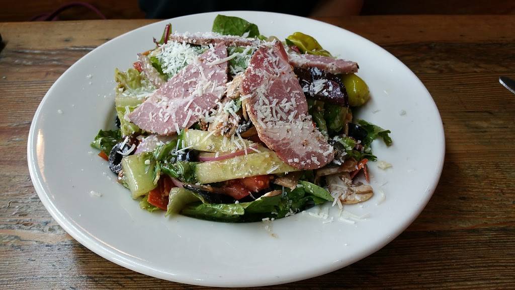 Fire on the Mountain Buffalo Wings | Fremont | restaurant | 3443 NE 57th Ave, Portland, OR 97213, USA | 5038948973 OR +1 503-894-8973