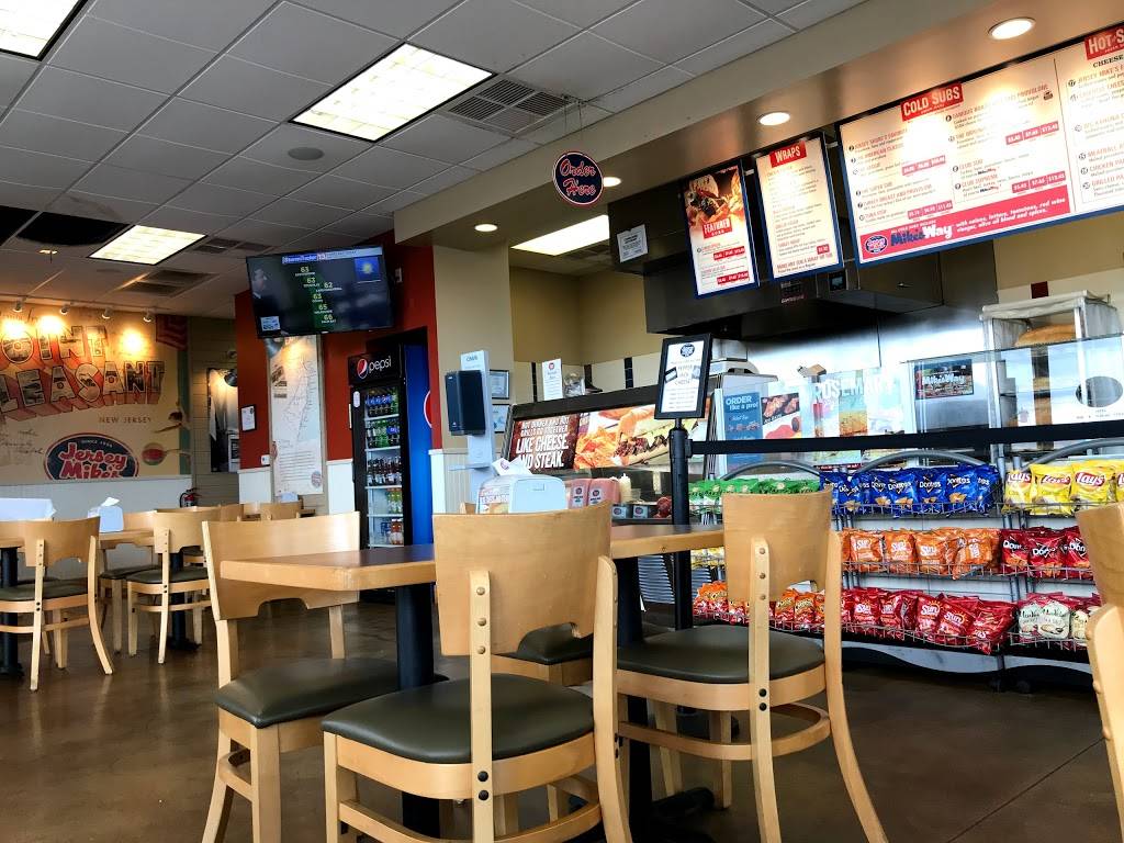 Jersey Mikes Subs | meal takeaway | 100 5th Ave, Indialantic, FL 32903, USA | 3218025058 OR +1 321-802-5058