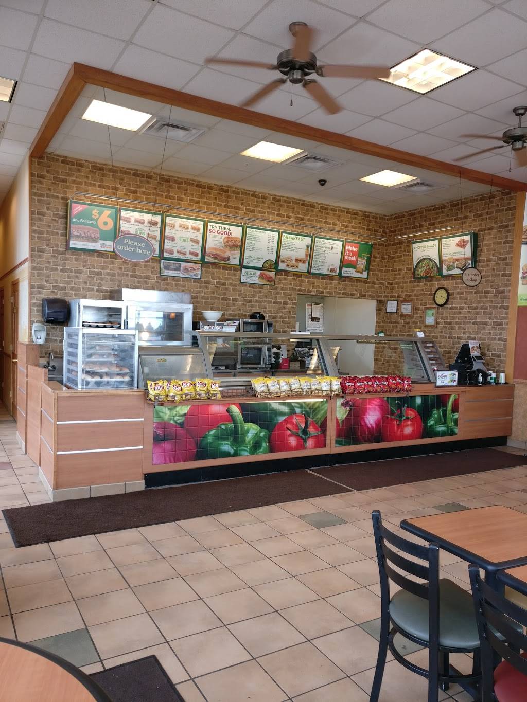 Subway | restaurant | 3990 SR 38 Suite #1, Zanik 38 Retail Center, Lafayette, IN 47909, USA | 7654234456 OR +1 765-423-4456