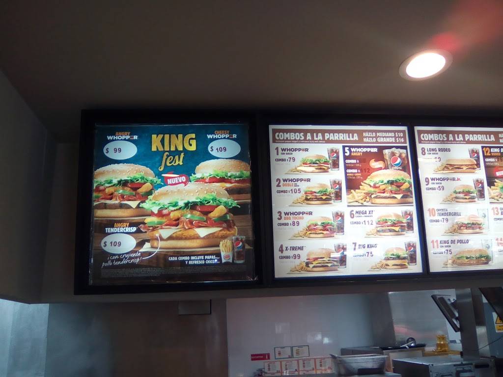 Burger King | restaurant | Av. Vía Rápida Pte. 4902, Tijuana, B.C., Mexico | 016686869062 OR +52 668 686 9062