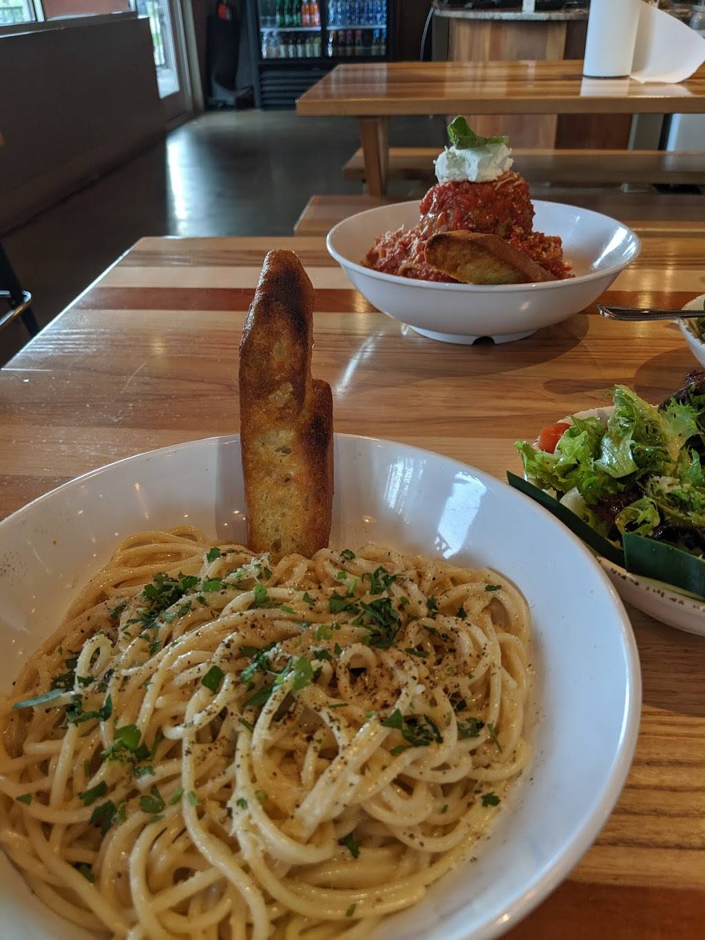 Forno Napoli | restaurant | 1280 Sweet Home Rd #105, Buffalo, NY 14228, USA | 7166369500 OR +1 716-636-9500