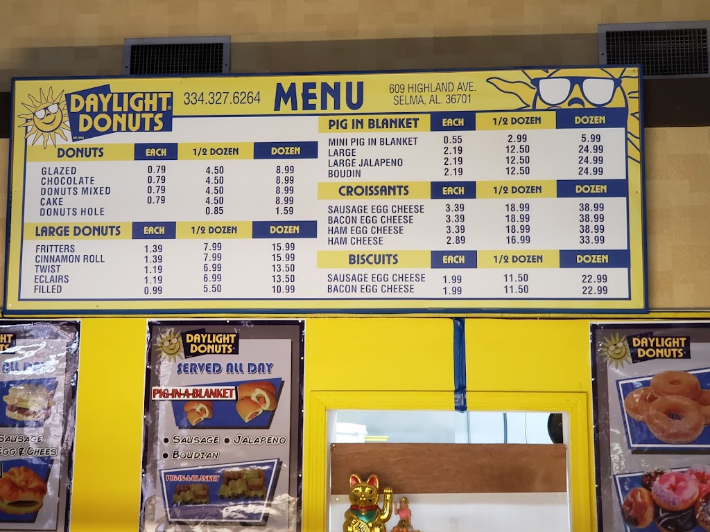 Daylight Donuts | bakery | 600 Highland Ave, Selma, AL 36701, USA | 3343276264 OR +1 334-327-6264