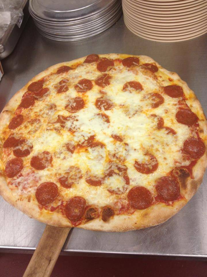 Elizabeth Pizza wentworth | restaurant | 8460 NC-87, Reidsville, NC 27320, USA | 3363489998 OR +1 336-348-9998