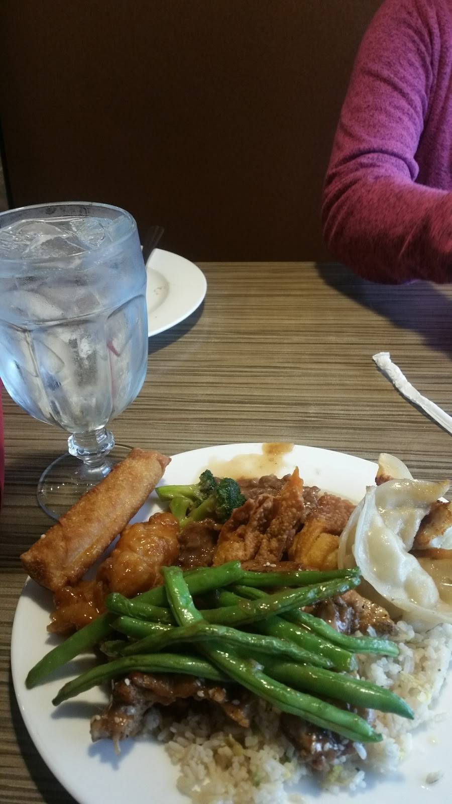 Golden Imperial | restaurant | 222 Hwy 290 E, Brenham, TX 77833, USA | 9798366729 OR +1 979-836-6729