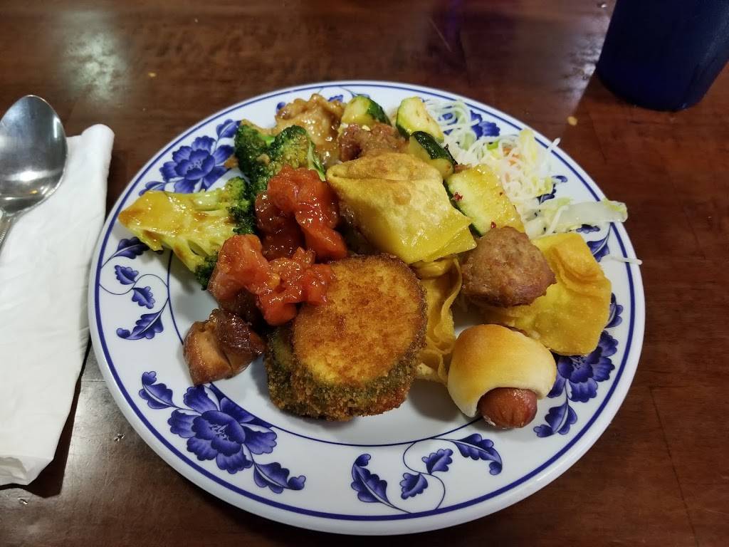 Golden Panda | restaurant | 37915 Eiland Blvd, Zephyrhills, FL 33542, USA | 8137791581 OR +1 813-779-1581