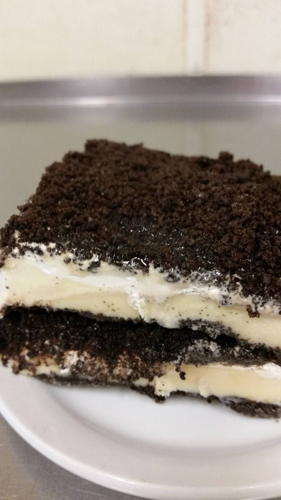 Annas Pizza & Pasta | restaurant | 101 S Benton St, Winnebago, IL 61088, USA | 8153351065 OR +1 815-335-1065