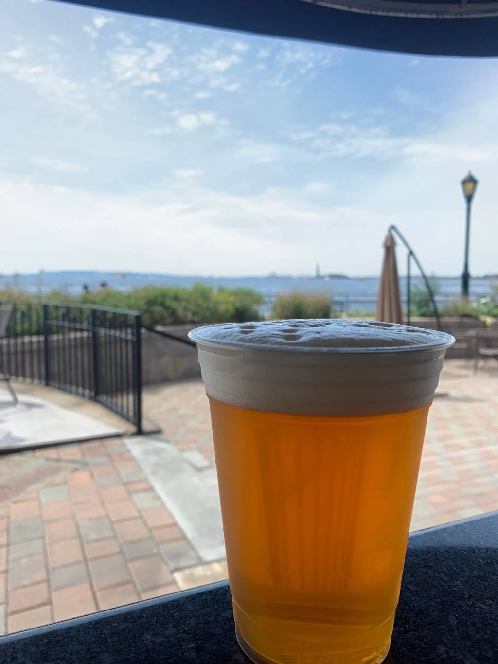 The View at Battery Park | restaurant | 1 Battery Pl, New York, NY 10004, USA | 2128095508 OR +1 212-809-5508