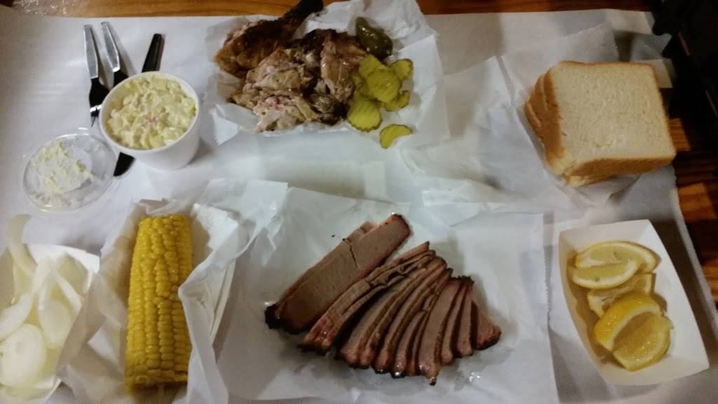 Rudys "Country Store" and Bar-B-Q | restaurant | 3437 W Memorial Drive, Oklahoma City, OK 73134, USA | 4052544712 OR +1 405-254-4712