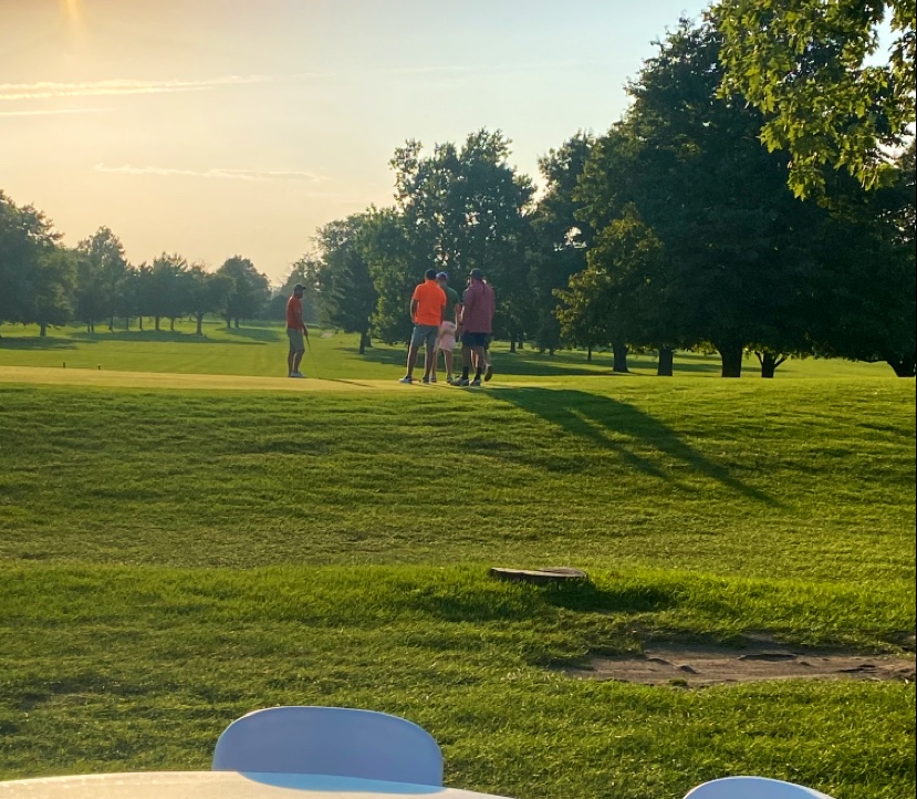 Willow Pond Golf Course | restaurant | 808 Golfcourse Rd, Rantoul, IL 61866, USA | 2178939000 OR +1 217-893-9000