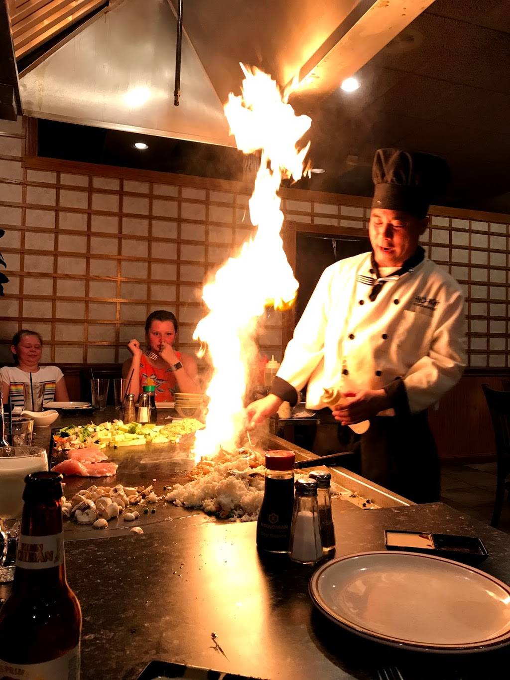 Hibachi Japanese Steakhouse | restaurant | 21699 Lorain Rd, Cleveland, OH 44126, USA | 4403563033 OR +1 440-356-3033