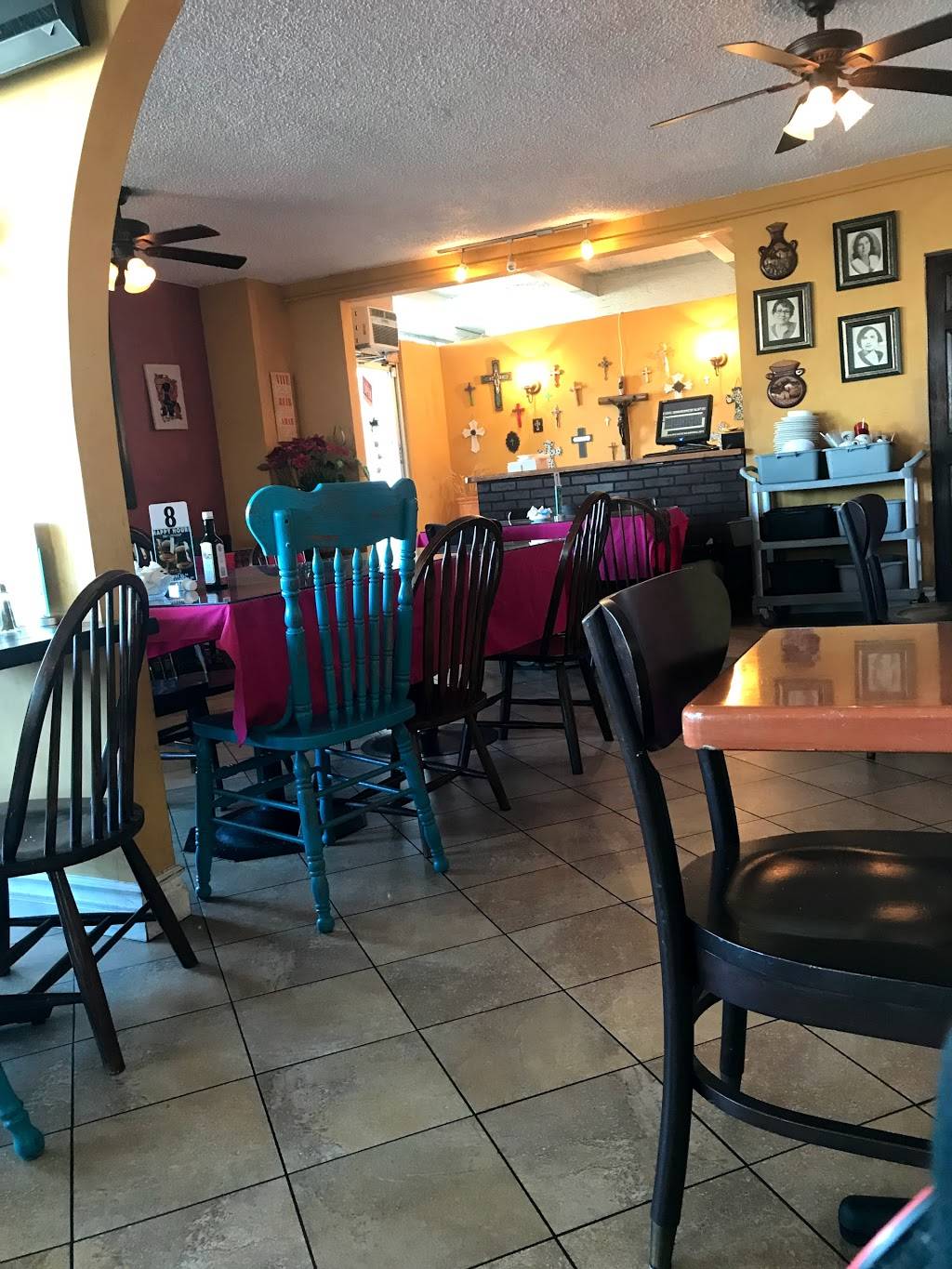 Dona Amalia | restaurant | 16060 Saticoy St, Van Nuys, CA 91406, USA | 8187823020 OR +1 818-782-3020