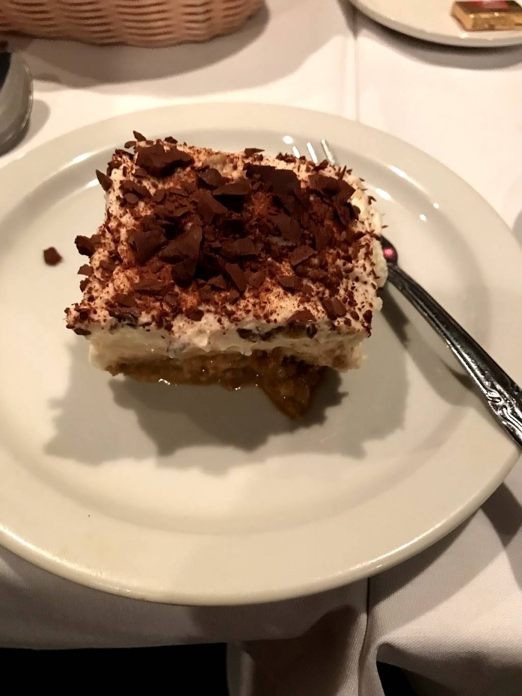 Pauls Fine Italian Dining | restaurant | 3443 Robinhood Rd Suite B, Winston-Salem, NC 27106, USA | 3367682645 OR +1 336-768-2645