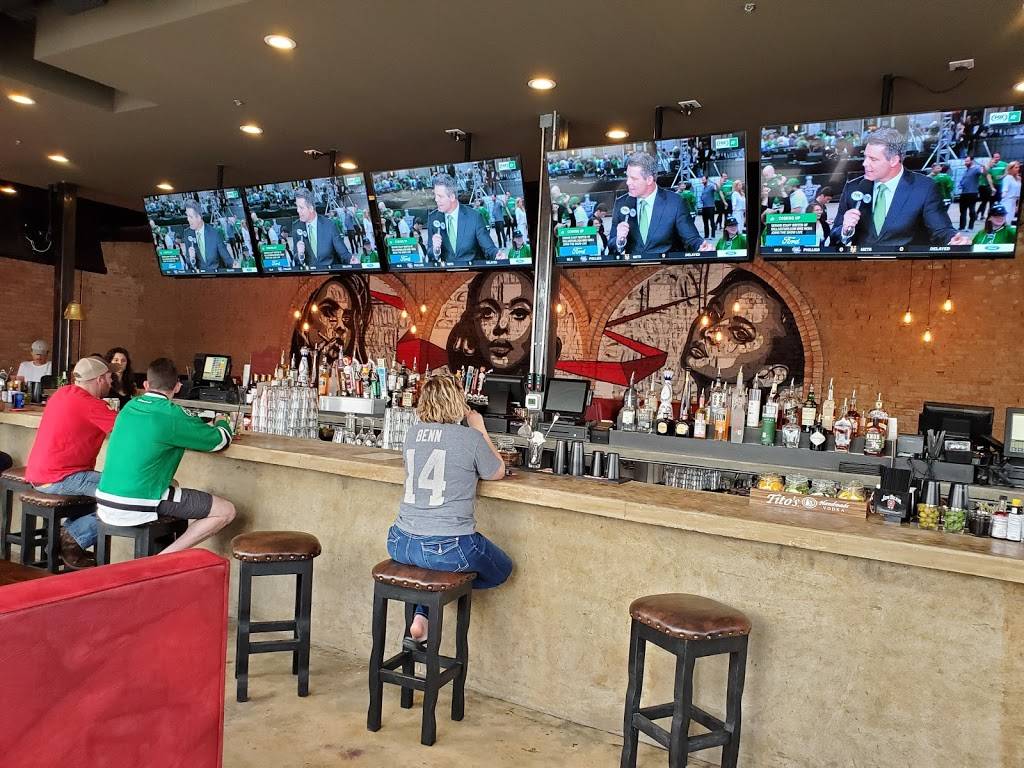 Off The Cuff | restaurant | 2901 Elm St, Dallas, TX 75226, USA | 4692370918 OR +1 469-237-0918