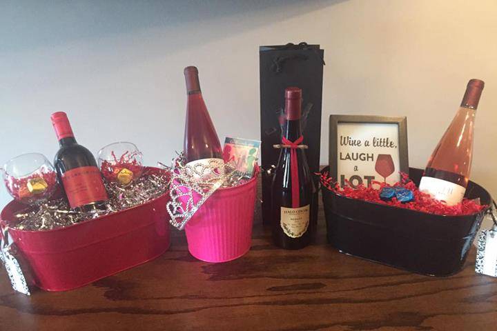 The Wine Cafe | restaurant | 130 Bridge St, Wilmington, IL 60481, USA | 8154769009 OR +1 815-476-9009