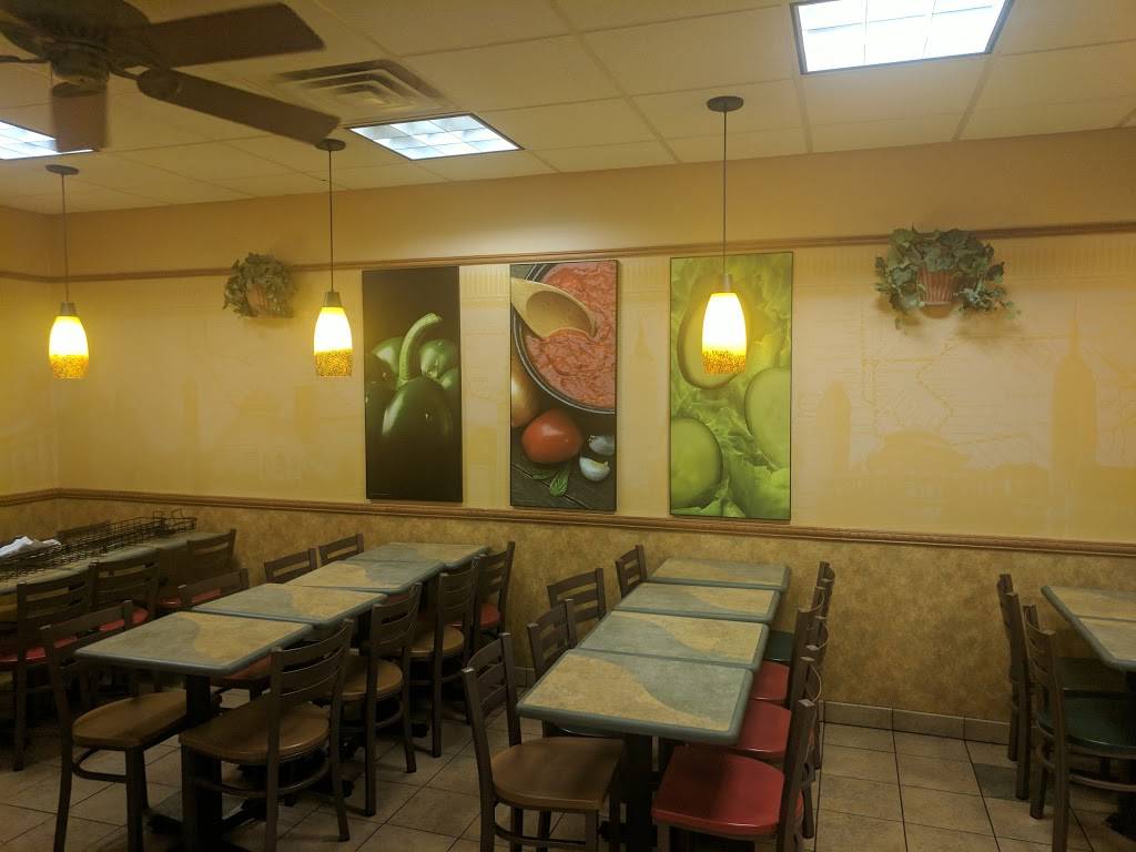 Subway | restaurant | 2310 E Oakland Ave, Bloomington, IL 61701, USA | 3096630029 OR +1 309-663-0029