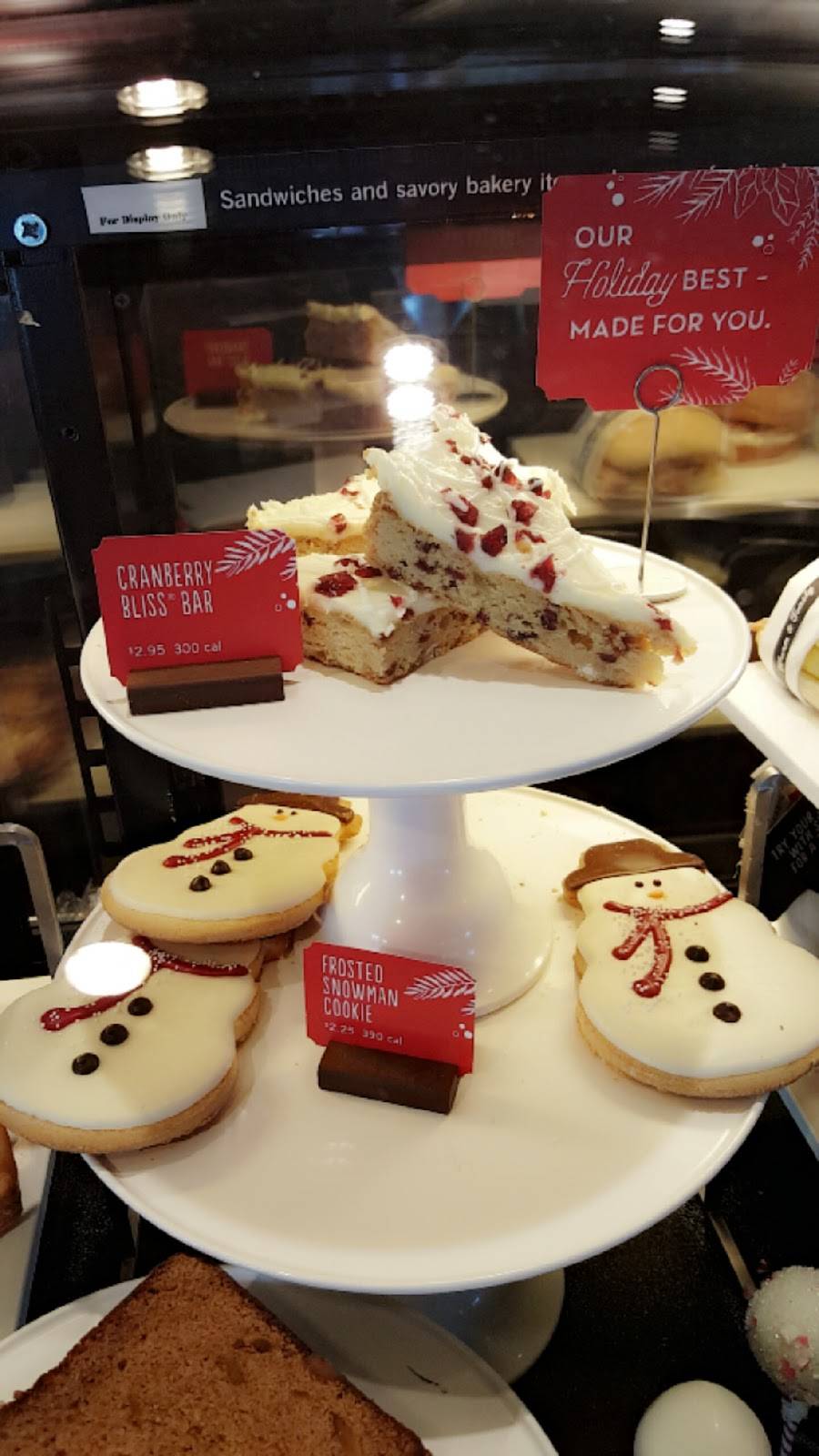 Starbucks | cafe | 555 W Channel Islands Blvd, Port Hueneme, CA 93041, USA | 8052285591 OR +1 805-228-5591