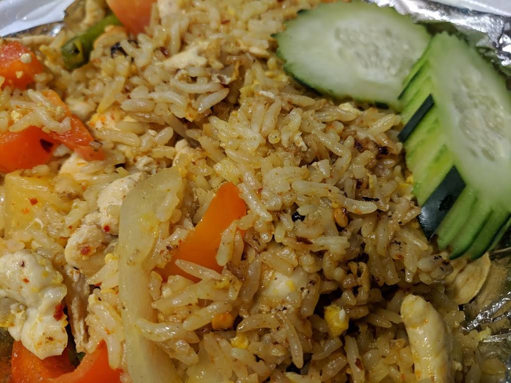 Somboon Thai Food | restaurant | #103, 3479, 1180 S Bristol St, Santa Ana, CA 92704, USA | 7144268443 OR +1 714-426-8443