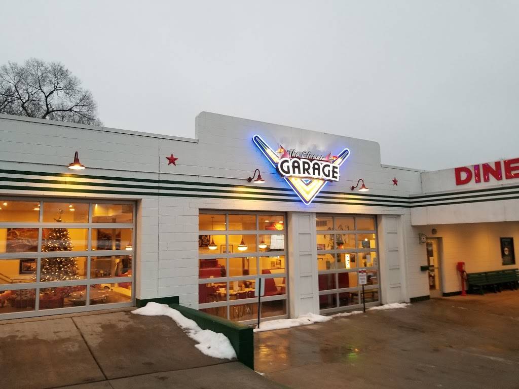 The Classic Garage | restaurant | 2111 3rd St, Eau Claire, WI 54703, USA | 7155987200 OR +1 715-598-7200