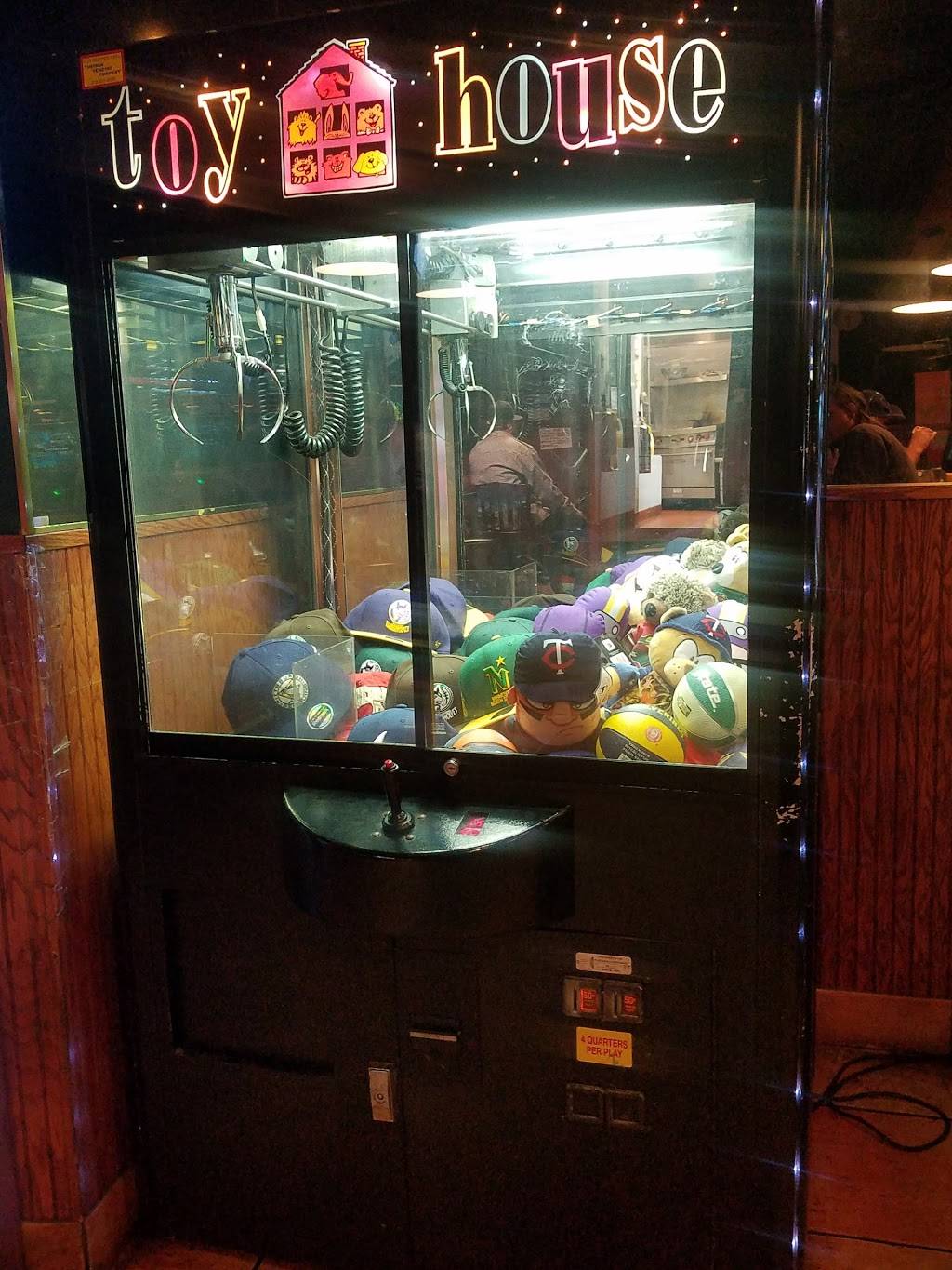 Broadway Pub & Grille | restaurant | 200 W Broadway Ave, Minneapolis, MN 55411, USA | 6123457602 OR +1 612-345-7602