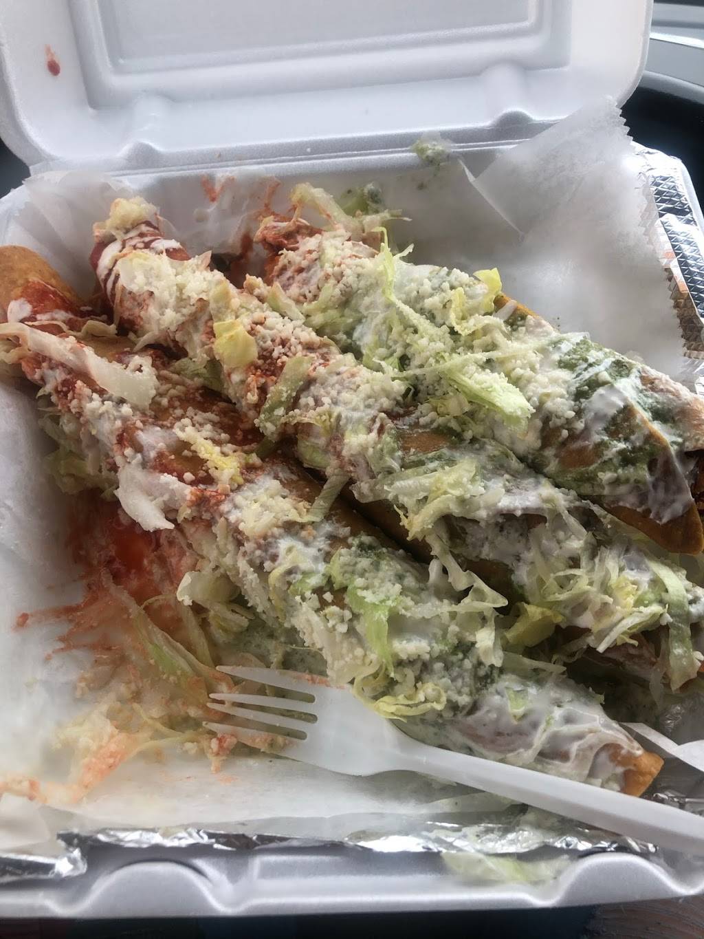 Chilanguitas | restaurant | 6320 Airline Dr, Houston, TX 77076, USA | 8324898769 OR +1 832-489-8769