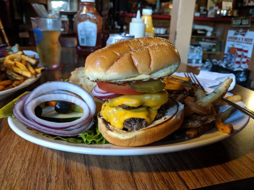 Airport Bar & Grill | restaurant | 6065 CA-49, Mariposa, CA 95338, USA | 2093778444 OR +1 209-377-8444