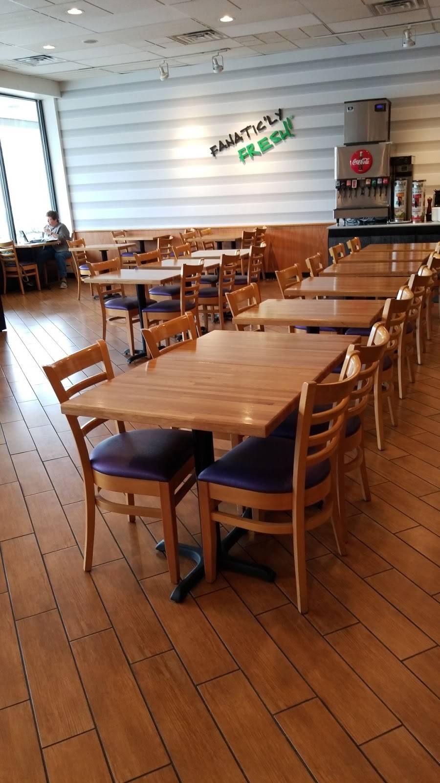 Saladworks | restaurant | 957 NJ-33, Hamilton Square, NJ 08690, USA | 6098902410 OR +1 609-890-2410