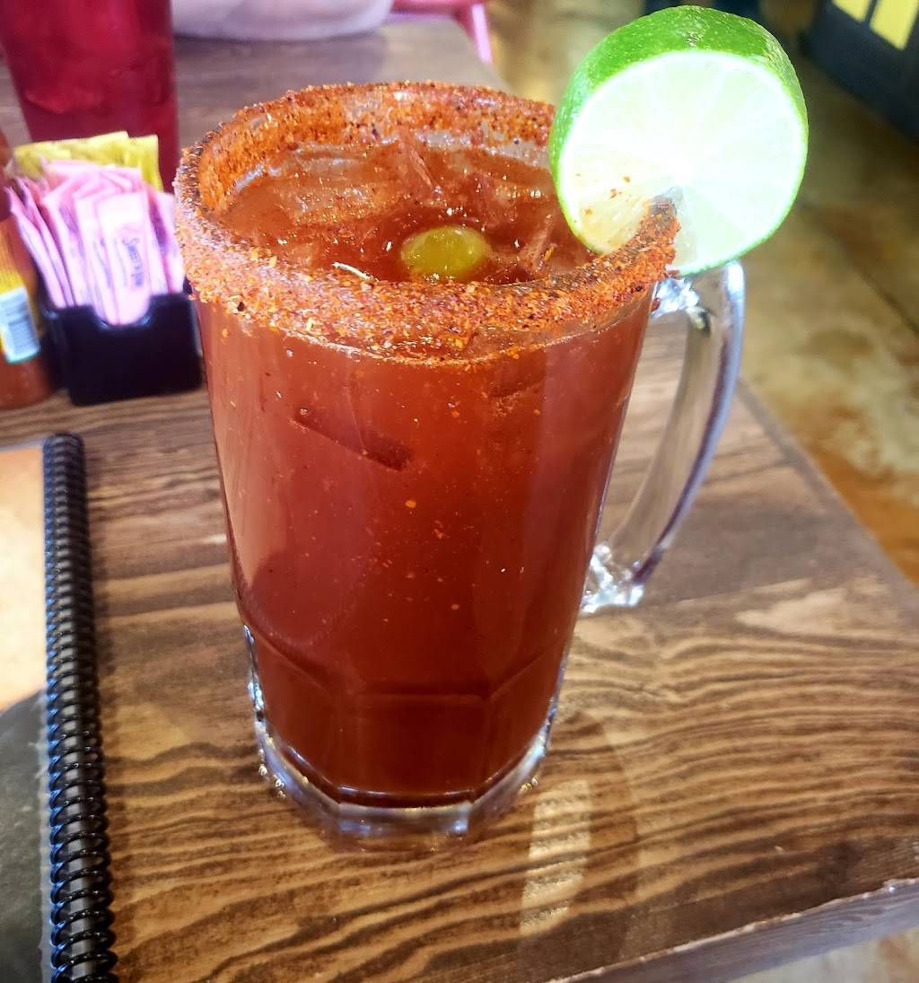 Taco Giro Mexican Grill & Seafood | restaurant | 139 W Cottonwood Ln, Casa Grande, AZ 85122, USA | 5203404210 OR +1 520-340-4210